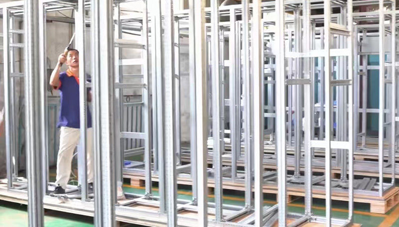 Shenzhen Urain Metal Products Co., Ltd. manufacturer production line